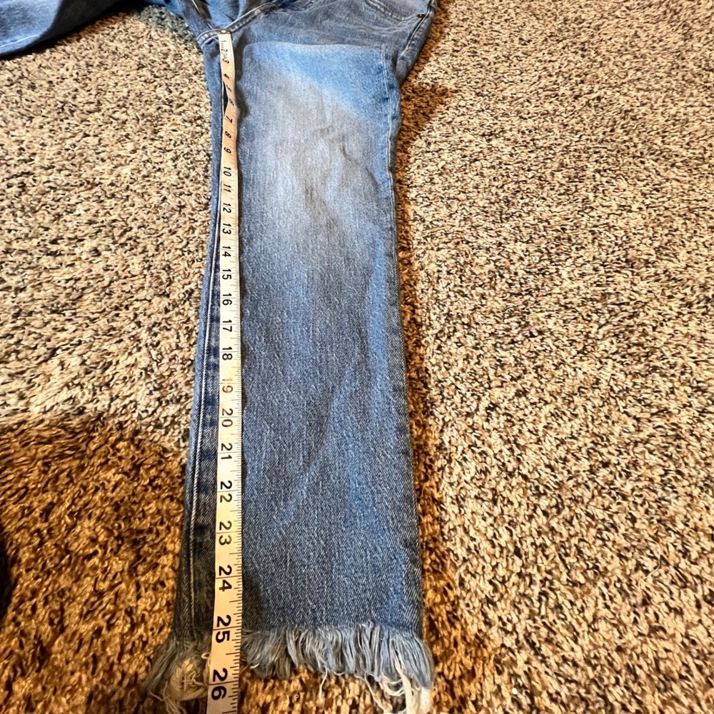 Madewell The Perfect Vintage Jean Distressed Frayed Hem Medium Wash Size 26P - Picture 6 of 8